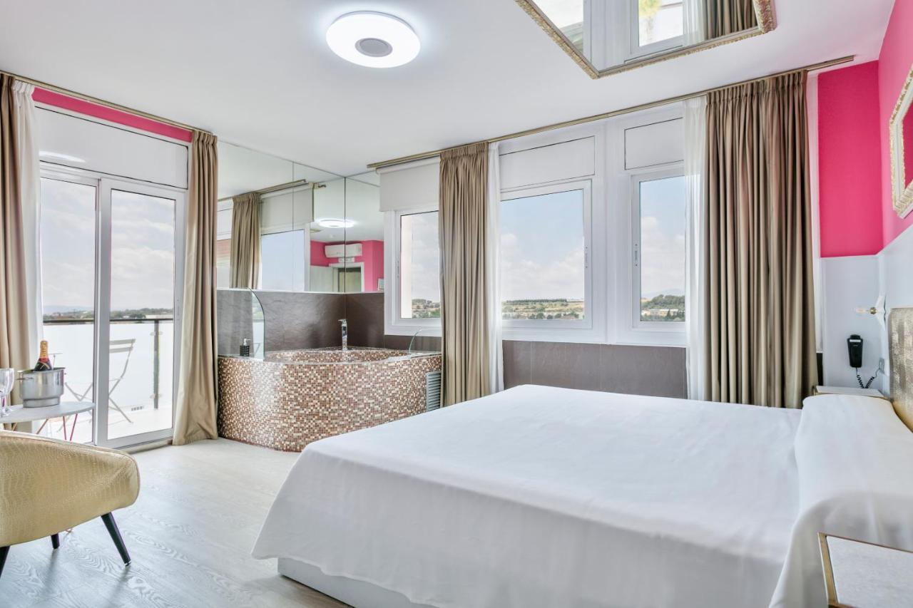 Hotel H Granollers Ngoại thất bức ảnh