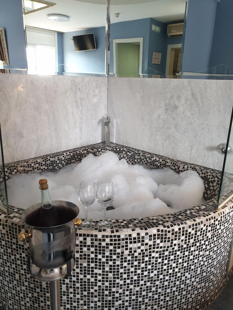 Hotel H Granollers Ngoại thất bức ảnh