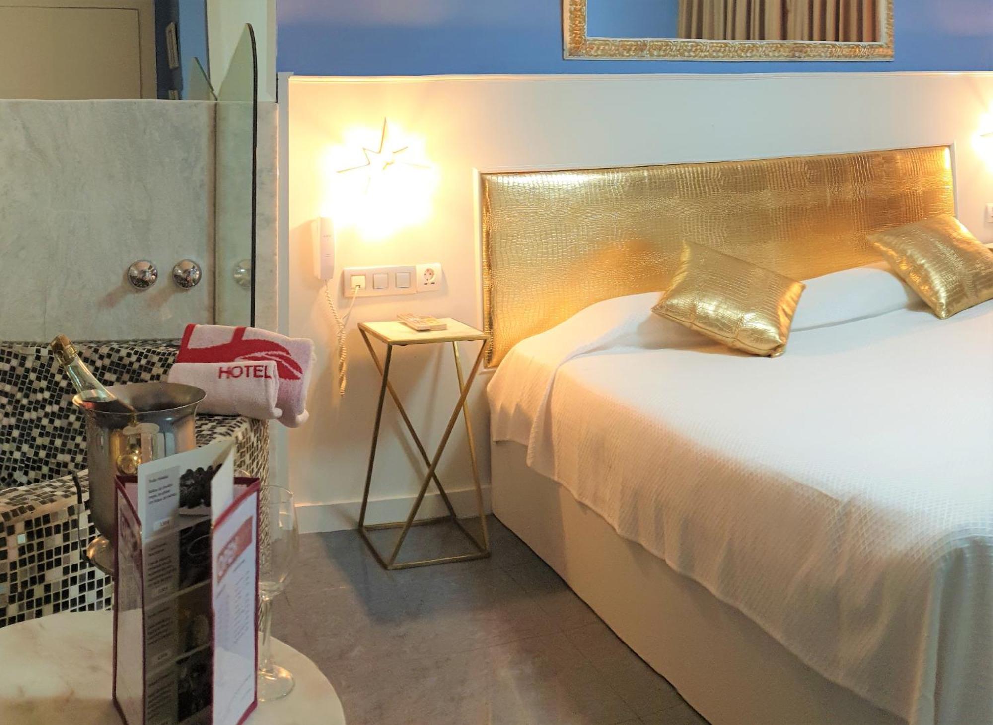 Hotel H Granollers Phòng bức ảnh