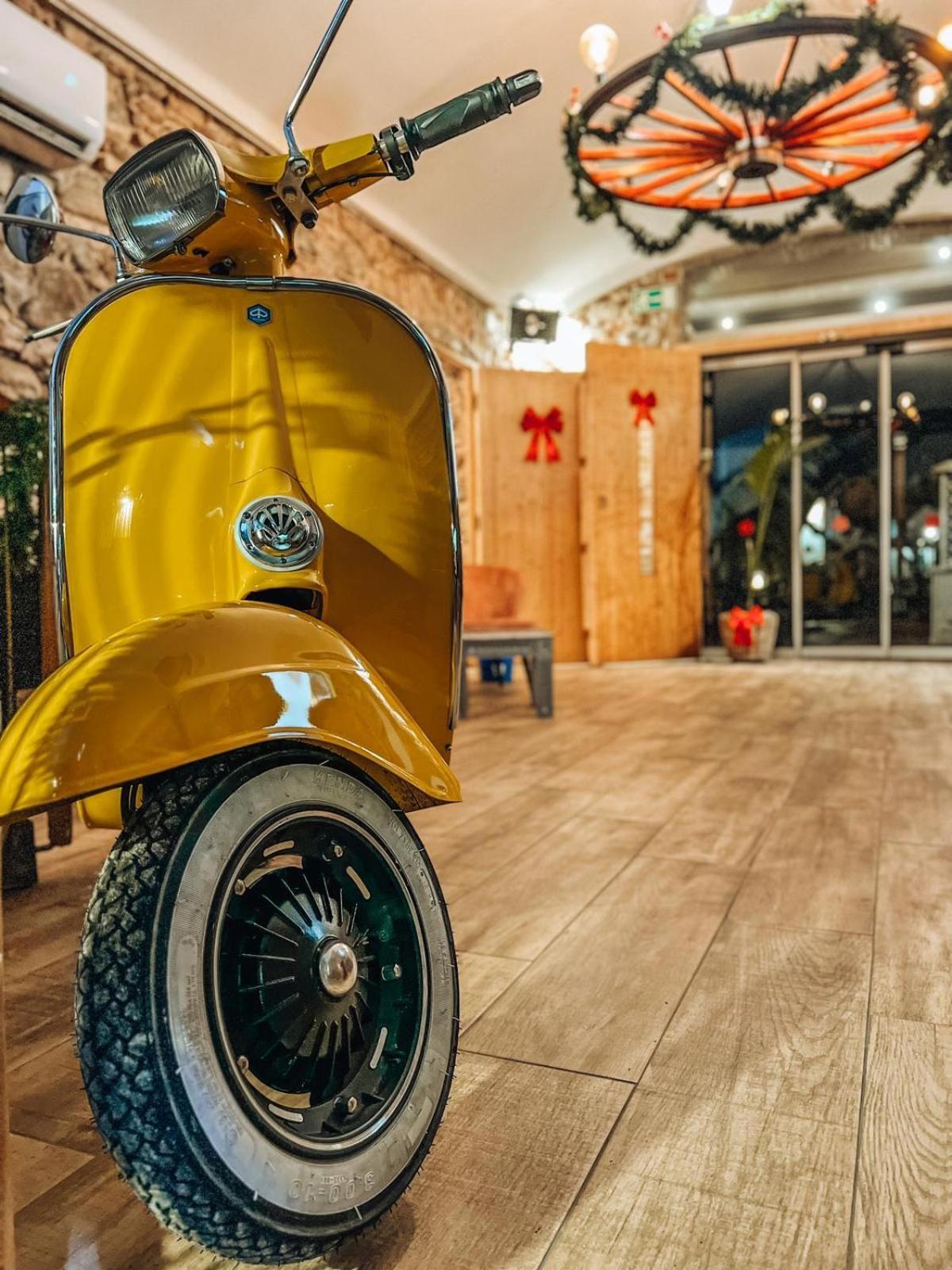 Hotel H Granollers Ngoại thất bức ảnh